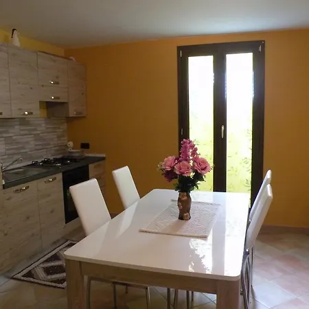 Appartement Indipendente Al Piano Seminterrato