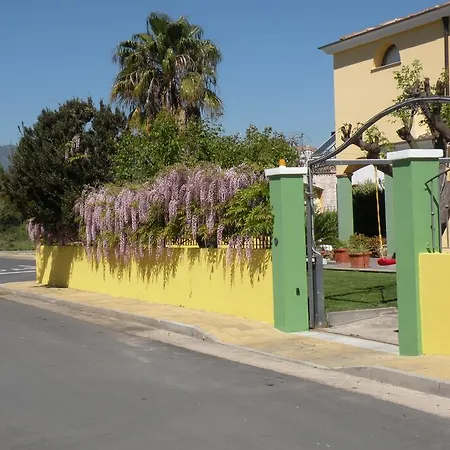 Appartement Indipendente Al Piano Seminterrato