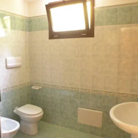 Appartement Indipendente Al Piano Seminterrato *